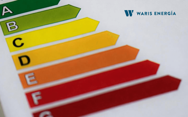 Certificado energetico mostrando mejora de calificacion desde E hasta B en vivienda